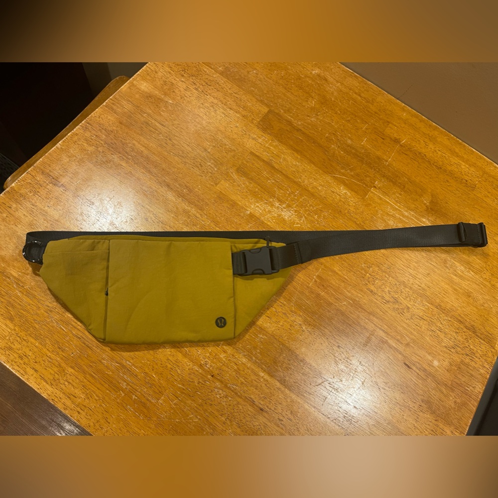 Lululemon mustard yellow crossbody/Fanny pack bag